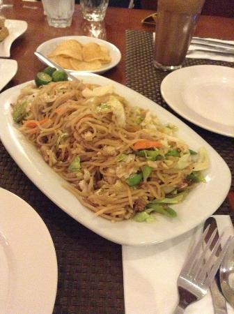 Alvi's Albay Cafe